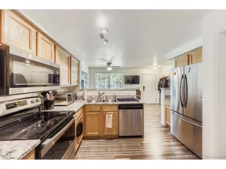 Photo #5: 6759867 Listing