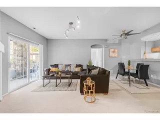 Photo #2: 6762954 Listing