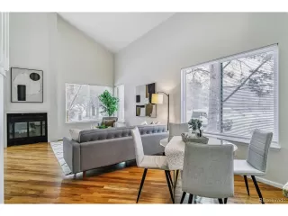 Photo #4: 6764134 Listing