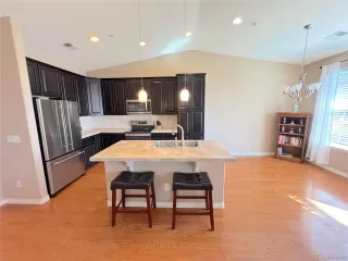 Photo #5: 6764897 Listing 