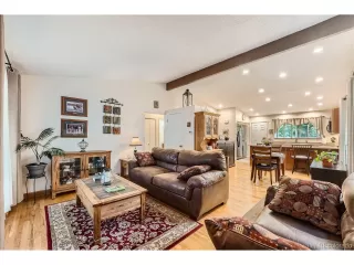 Photo #4: 6764911 Listing