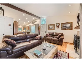 Photo #5: 6764911 Listing