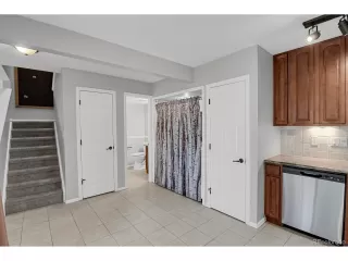 Photo #6: 6765360 Listing 