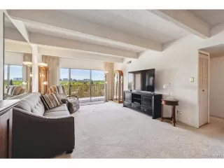 Photo #3: 6765689 Listing