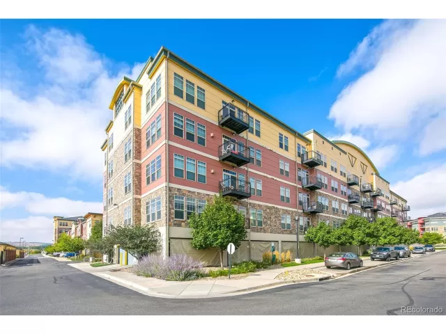 MLS: 6767078 Condo For Sale