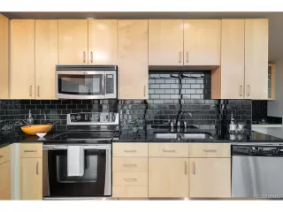 Photo #6: 6767229 Listing