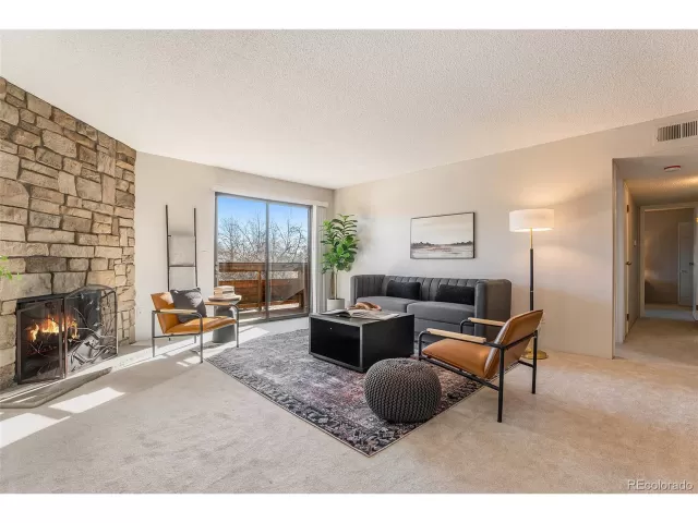 MLS: 6768430 Condo For Sale