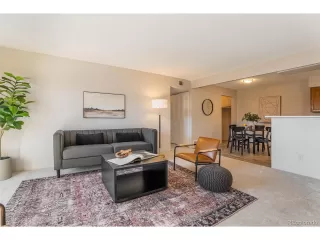 Photo #2: 6768430 Listing 