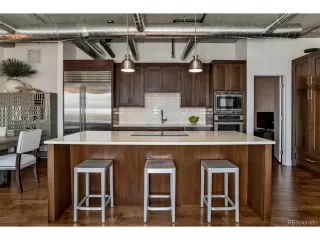 Photo #3: 6769035 Listing 