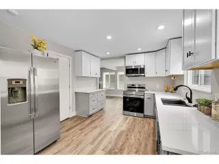 Photo #6: 6769630 Listing