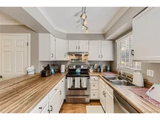 Photo #6: 6773112 Listing 