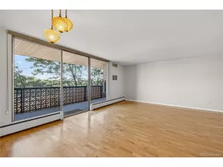 Photo #4: 6773131 Listing