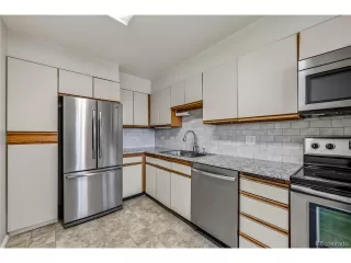 Photo #5: 6773131 Listing