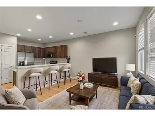 Photo #3: 6774066 Listing 