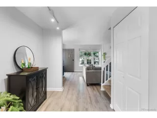 Photo #2: 6775602 Listing