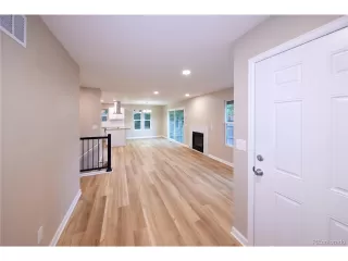 Photo #2: 6775605 Listing 