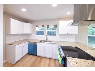 Photo #6: 6775605 Listing 