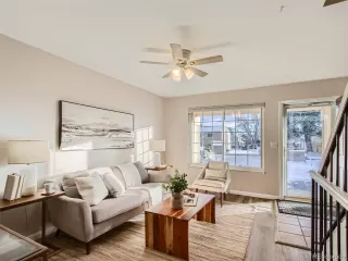 Photo #6: 6775861 Listing