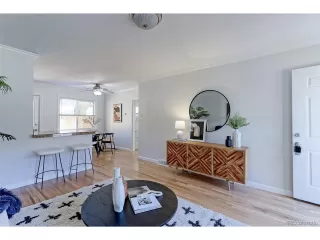 Photo #2: 6776948 Listing