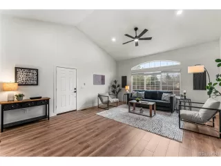 Photo #3: 6777195 Listing