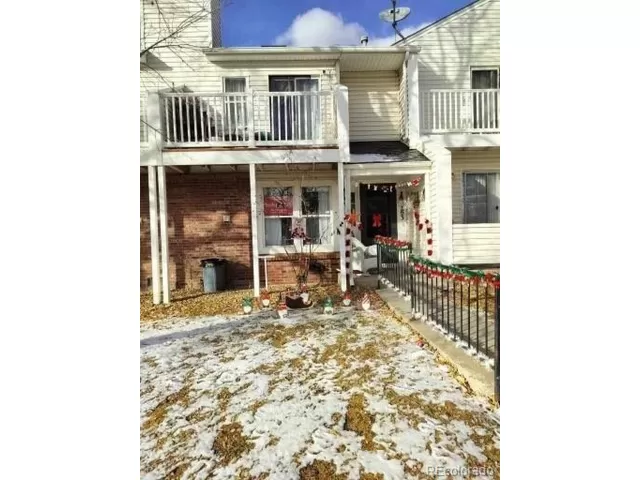 MLS: 6777352 Condo For Sale