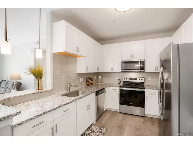 MLS: 6778279 Condo For Sale