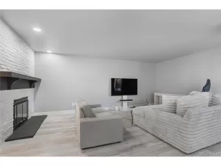 Photo #6: 6778831 Listing