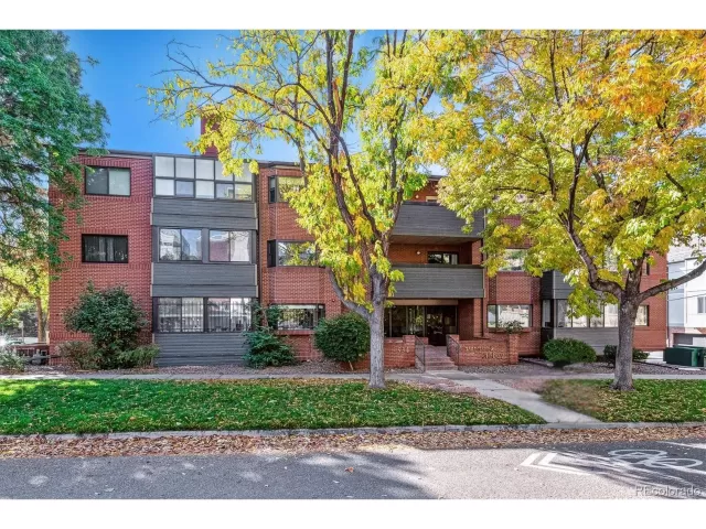 MLS: 6779272 Condo For Sale