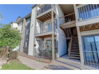 Photo #2: 6779537 Listing