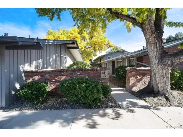 MLS: 6784591 Condo For Sale