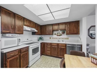 Photo #4: 6784879 Listing