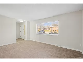 Photo #6: 6786384 Listing 