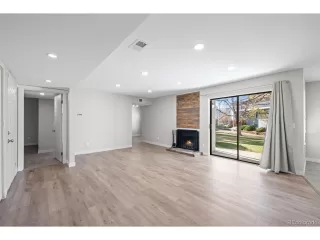 Photo #3: 6788810 Listing