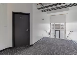 Photo #3: 6791801 Listing 