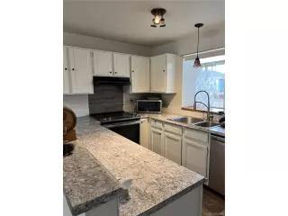 Photo #5: 6791822 Listing 