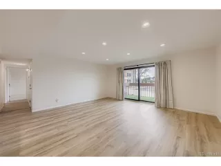 Photo #6: 6792637 Listing 