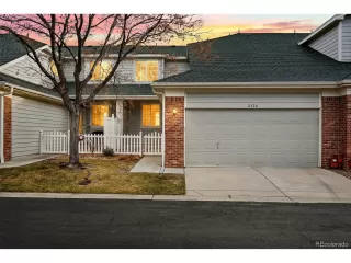 More Details about MLS # 6793279 : 2526 S TUCSON CIR AURORA CO 80014