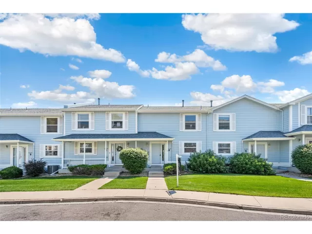 MLS: 6795536 Condo For Sale