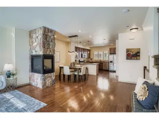 Photo #6: 6797991 Listing 