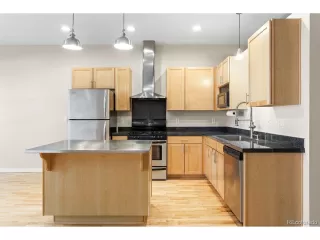 Photo #2: 6803171 Listing