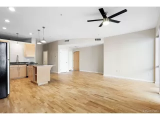 Photo #4: 6803171 Listing