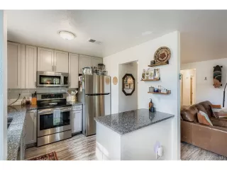 Photo #2: 6804494 Listing