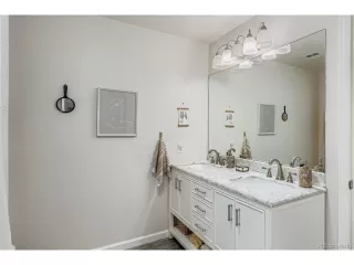 Photo #6: 6804494 Listing