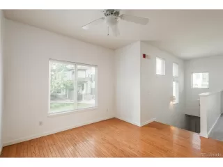 Photo #2: 6805467 Listing 