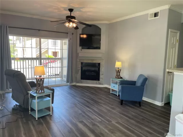 MLS: 6805468 Condo For Sale