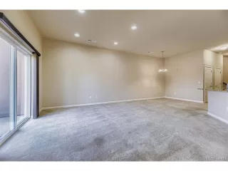 Photo #5: 6806229 Listing