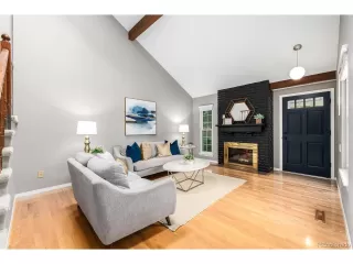 Photo #3: 6806865 Listing