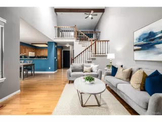 Photo #6: 6806865 Listing