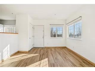 Photo #3: 6807997 Listing 