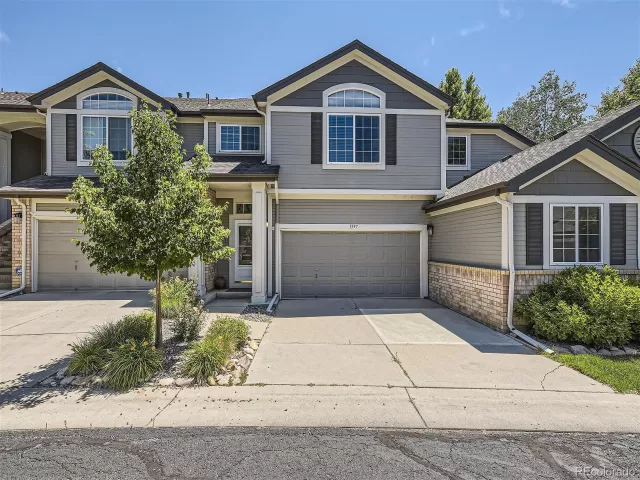 MLS: 6810210 Condo For Sale